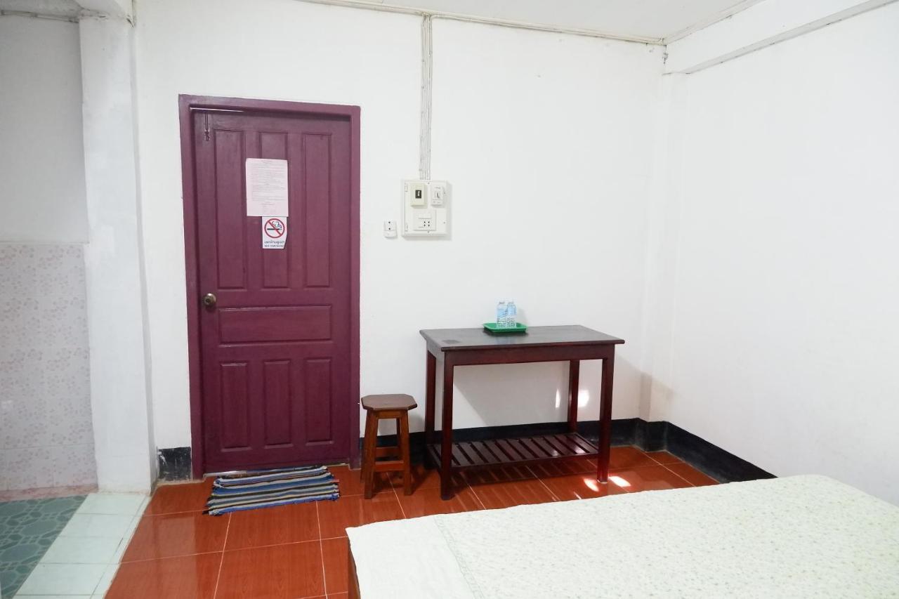 Song Lao Guesthouse Thakhek Exteriér fotografie