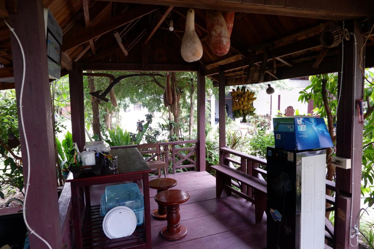 Song Lao Guesthouse Thakhek Exteriér fotografie
