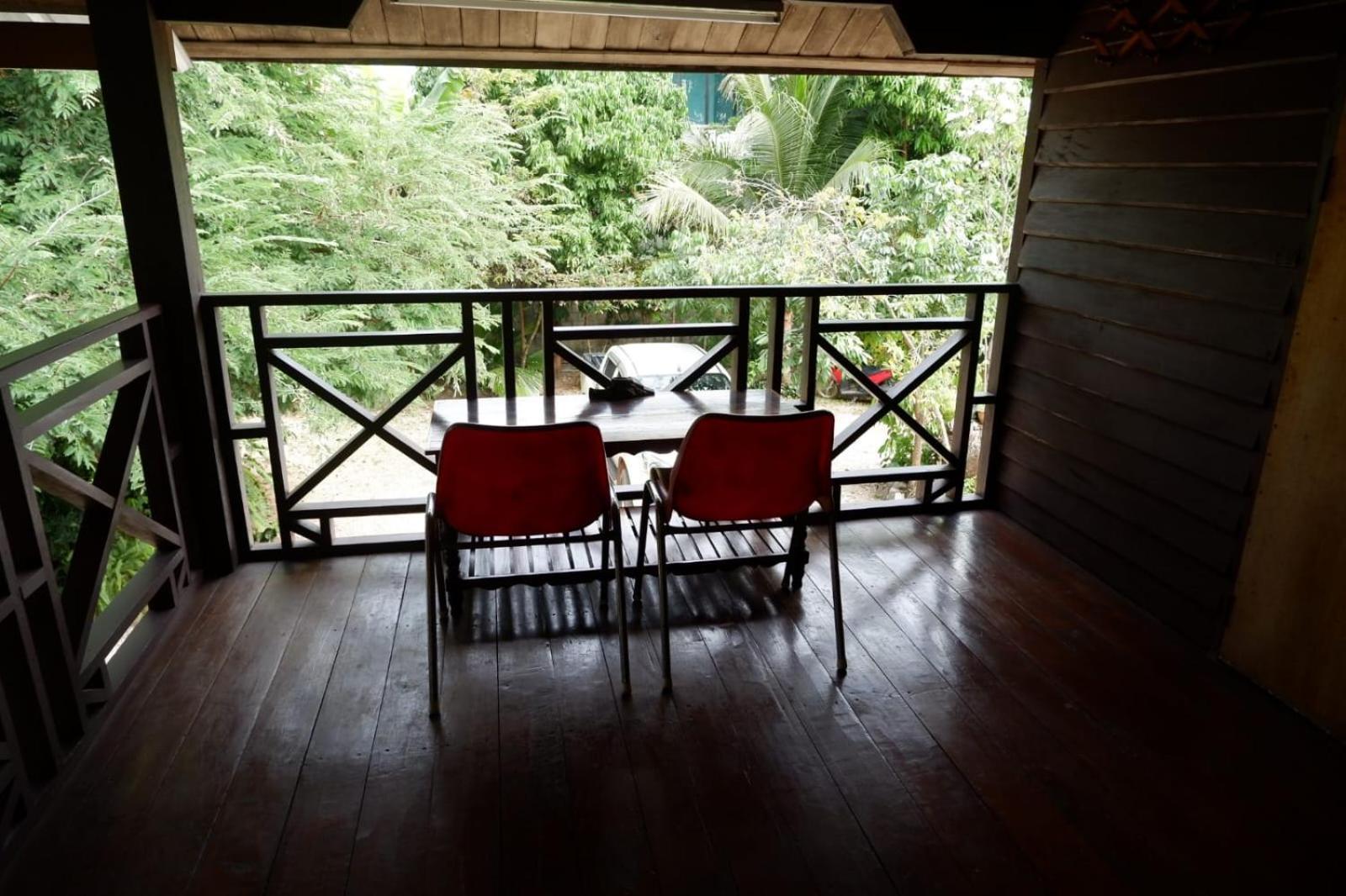 Song Lao Guesthouse Thakhek Exteriér fotografie