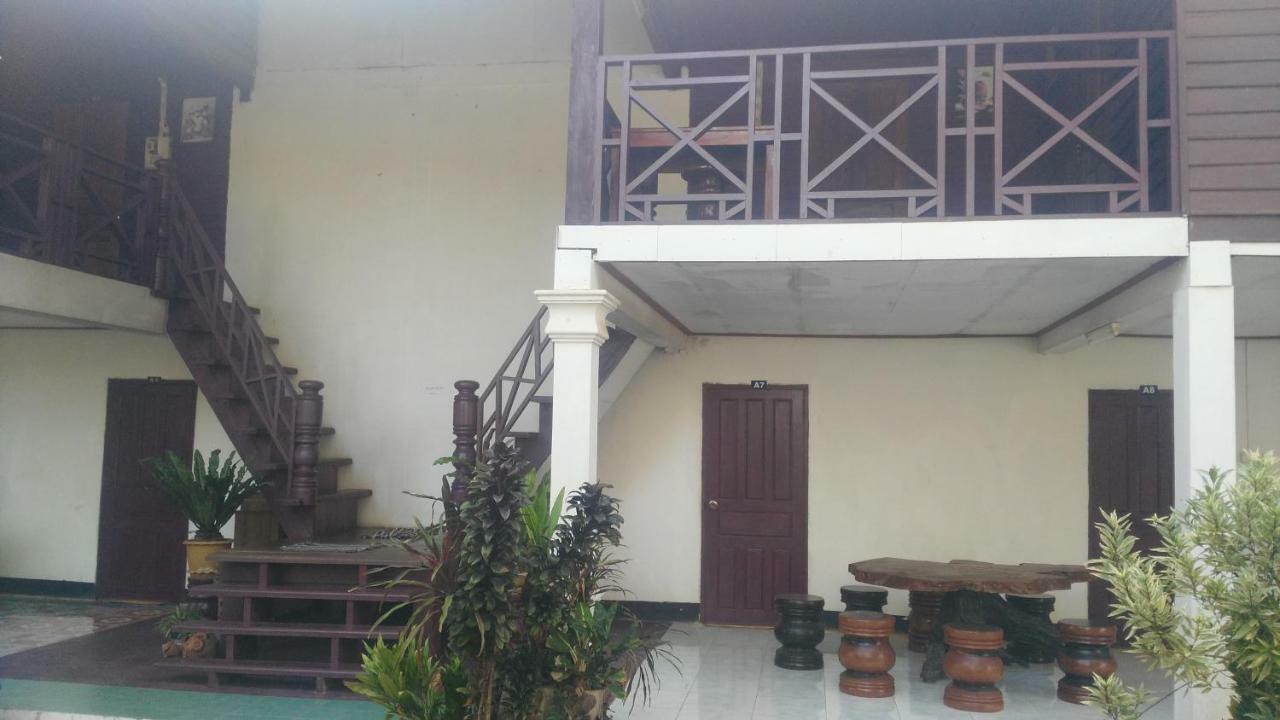 Song Lao Guesthouse Thakhek Exteriér fotografie